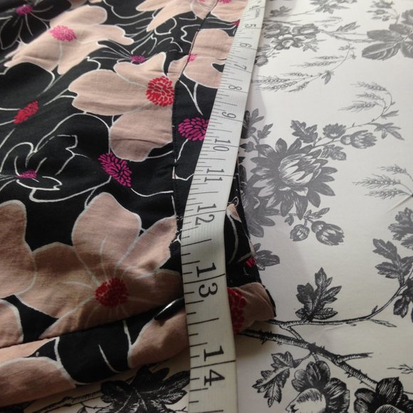 NWOT Gorgeous Floral Long Skirt - Picture 11 of 15